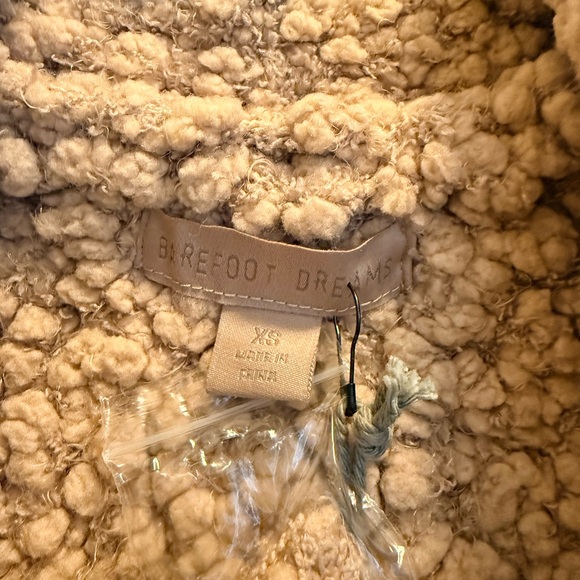 Barefoot Dreams Tan Boucle Cardigan - Picture 3 of 4
